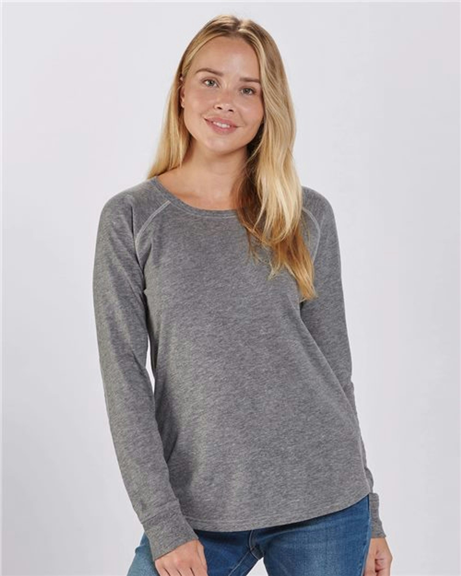 Women's Solid Preppy Patch Long Sleeve T-Shirt [BW3166]