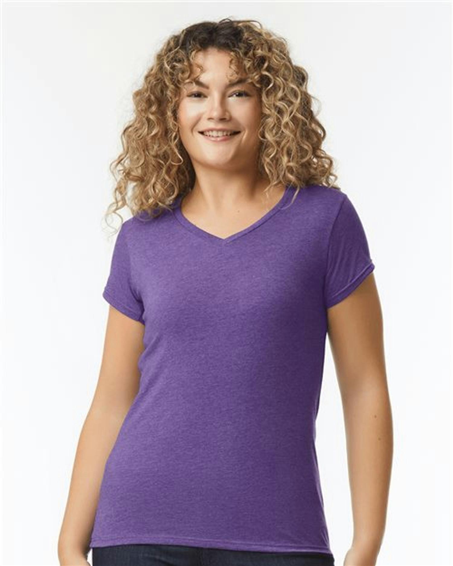 Softstyle® Women’s V-Neck T-Shirt [64V00L]