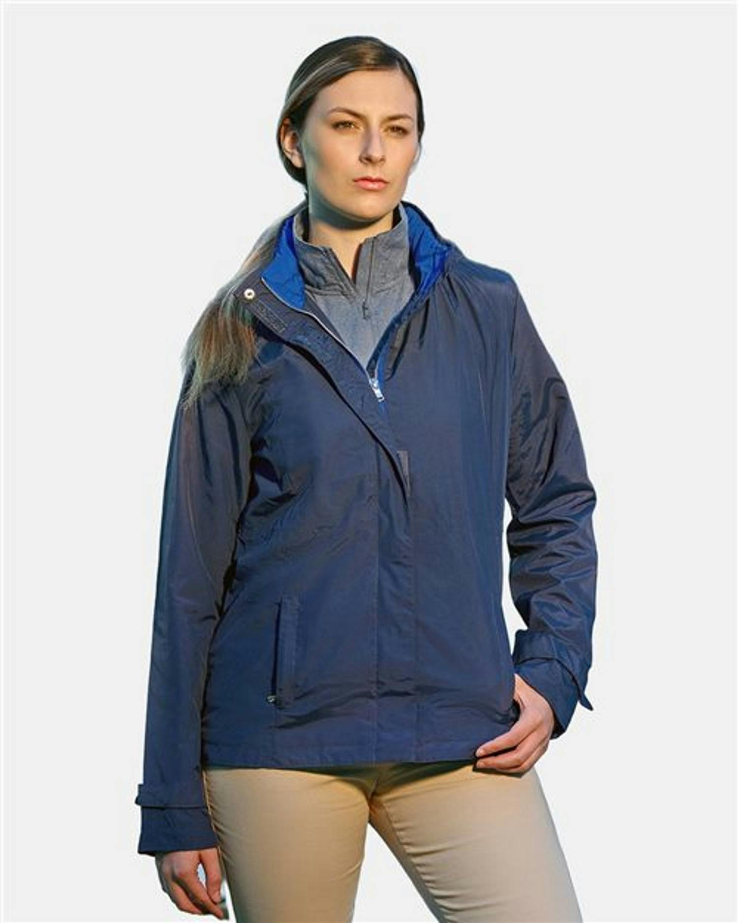 Women's Voyage Hooded Rain Jacket