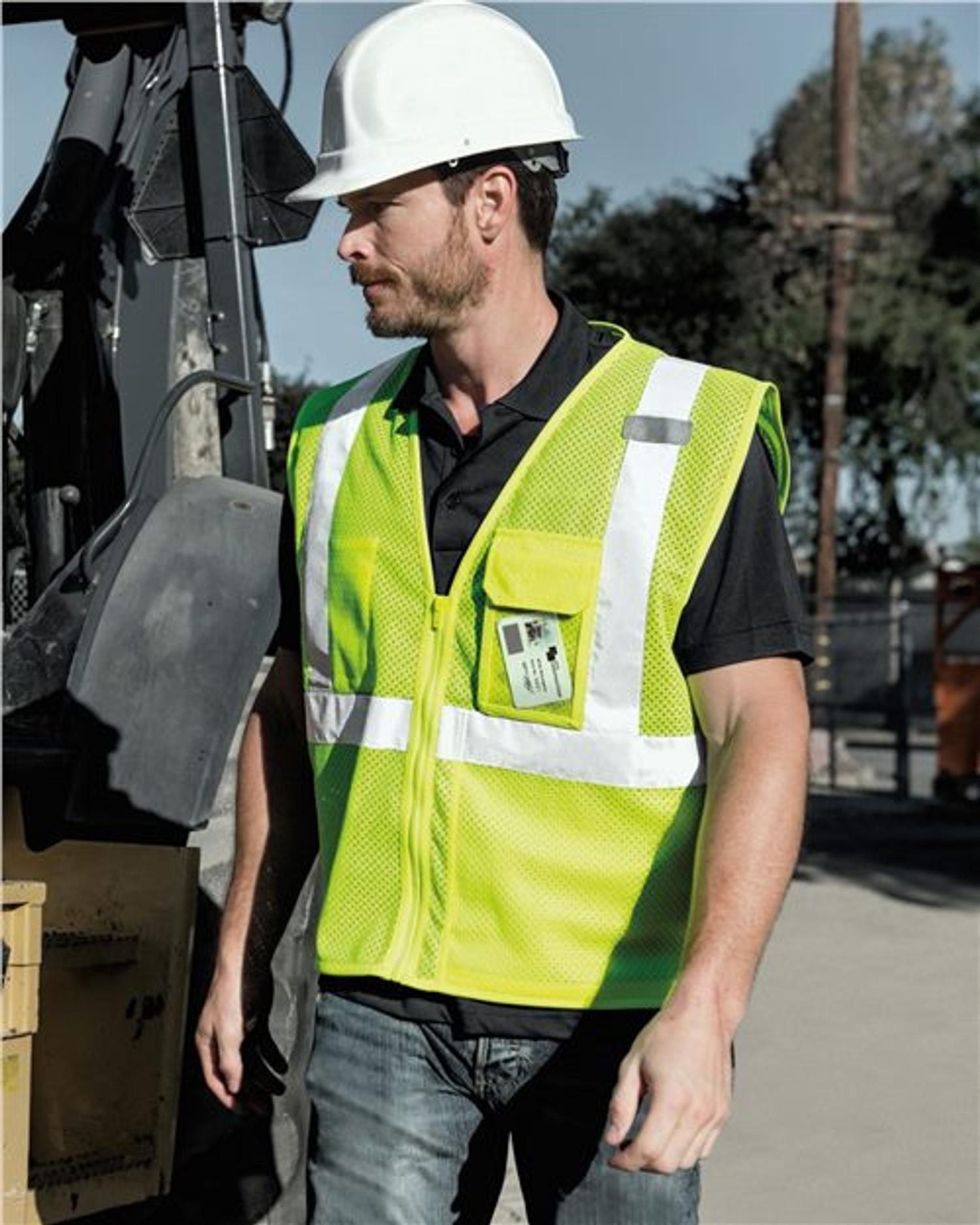 Clear ID Vest with Zipper Closure