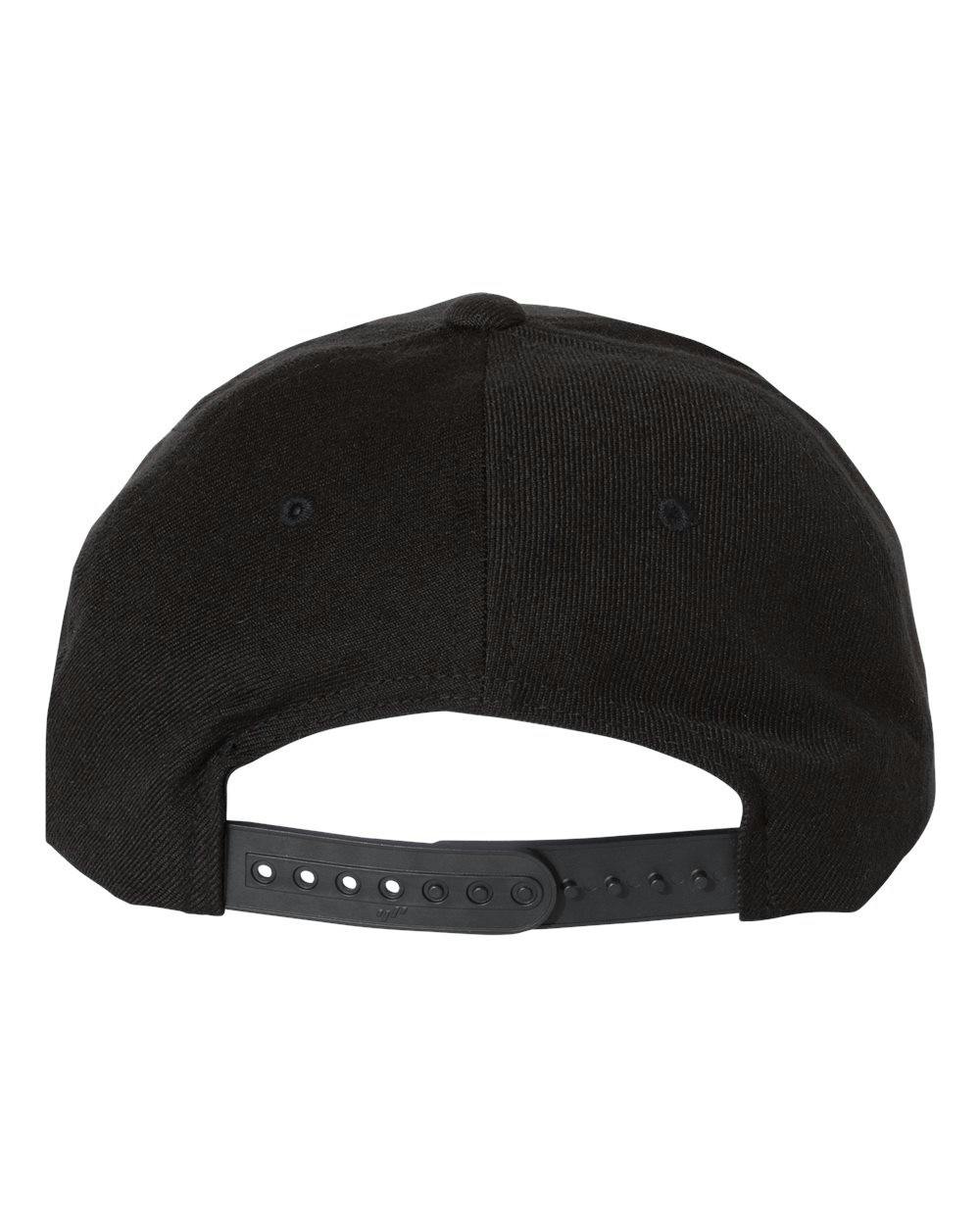 Premium Five-Panel Curved Visor Snapback Cap [5789M]