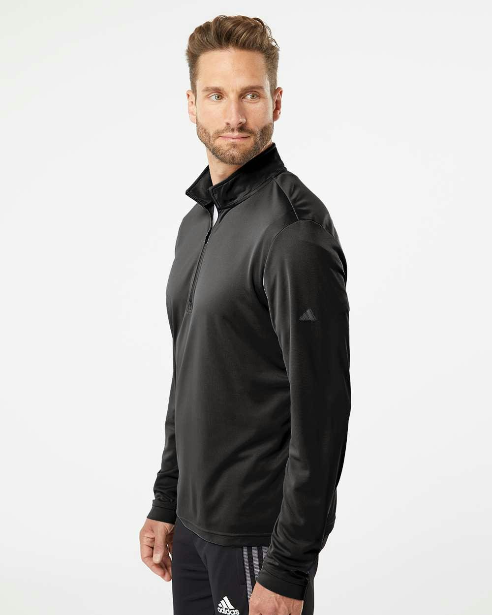 Lightweight Quarter-Zip Pullover [A401]