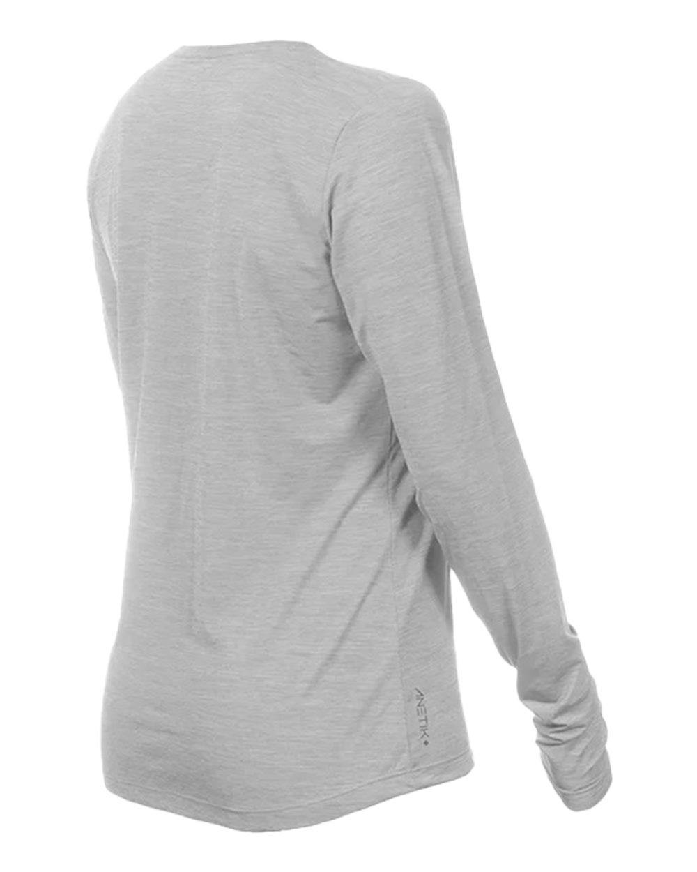 Women's Breeze Tech Long Sleeve T-Shirt [WSBRZL0]